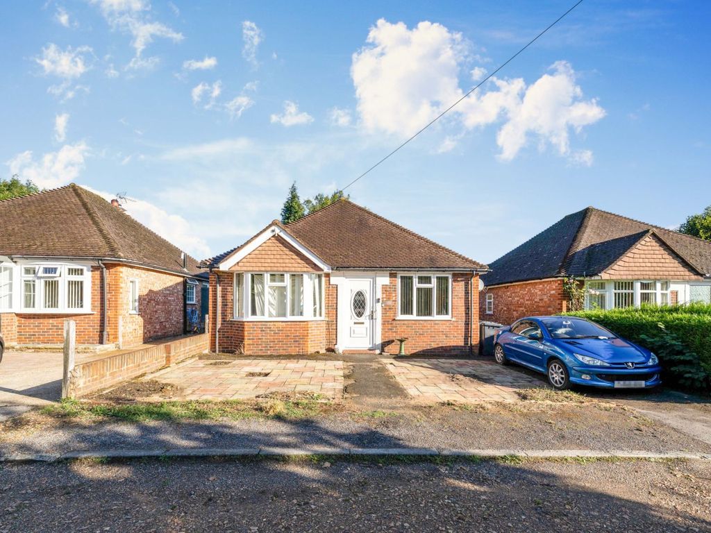 The Crescent, Guildford GU2  