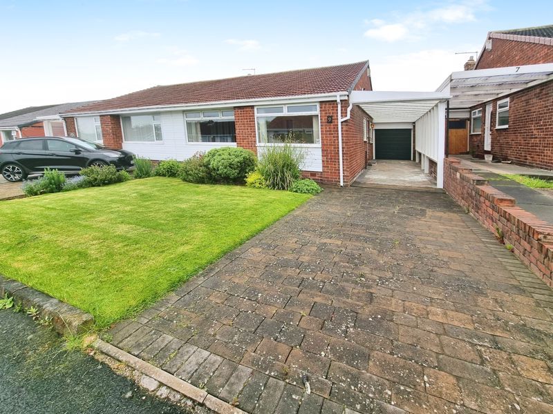 3 bed bungalow for sale in Cottersdale Gardens, Chapel Park, Newcastle