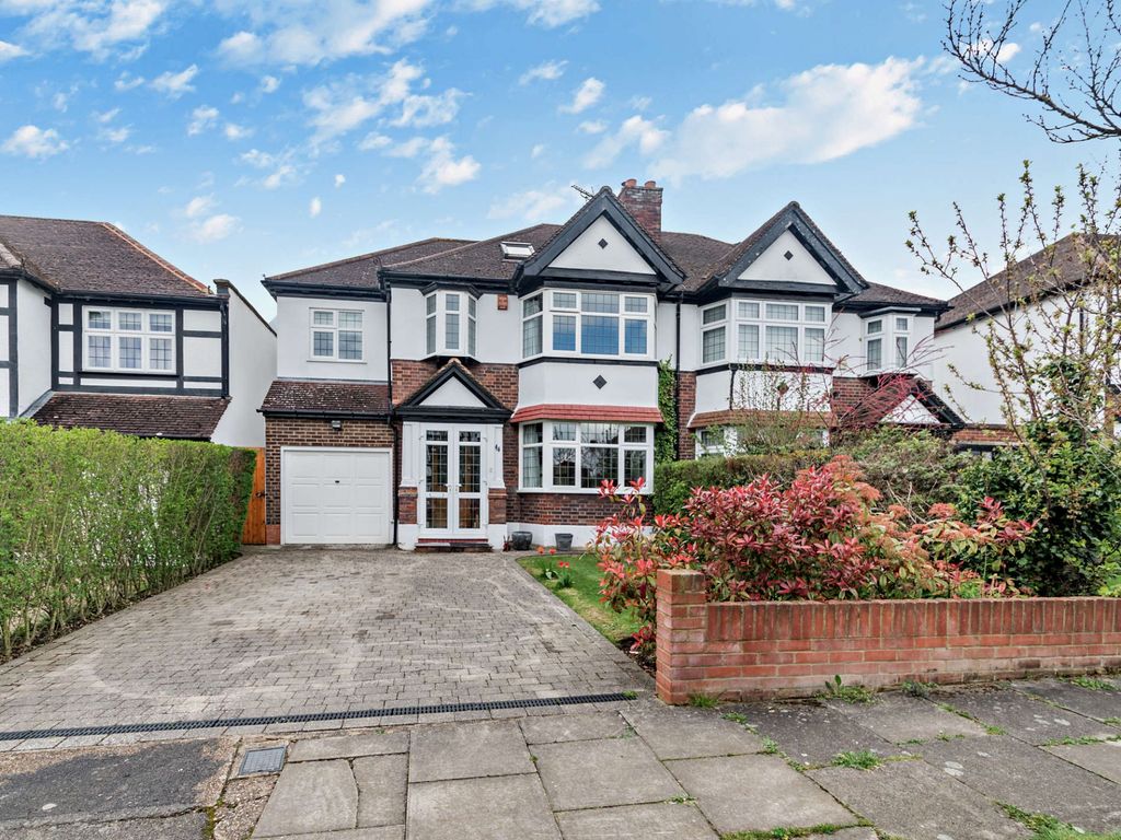 4 bed semidetached house for sale in Furham Feild, Hatch End, Pinner