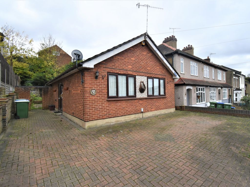 2 bed bungalow for sale in Kentish Road, Belvedere DA17 Zoopla