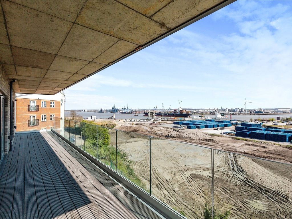 New home, 2 bed flat for sale in High Street, Northfleet, Kent DA11, £