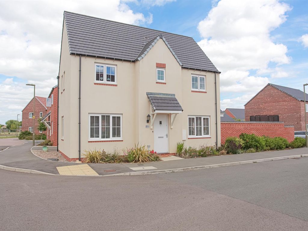 3 bed detached house for sale in Yarrow Road, Bodicote, Banbury OX15