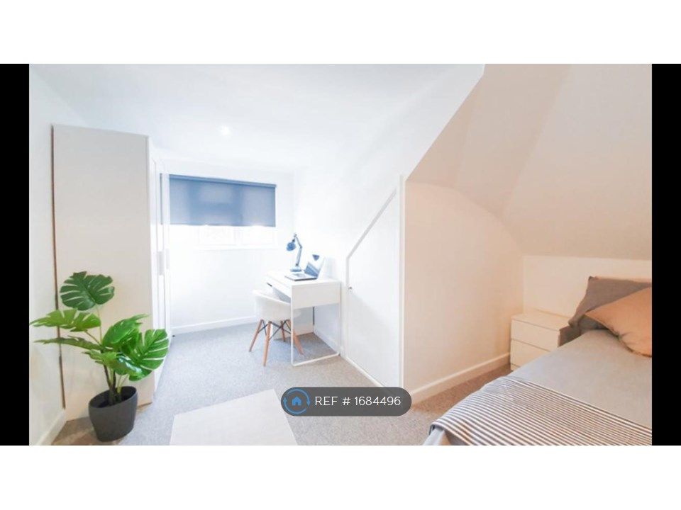 Room to rent in Harrow View, Harrow HA1 Zoopla