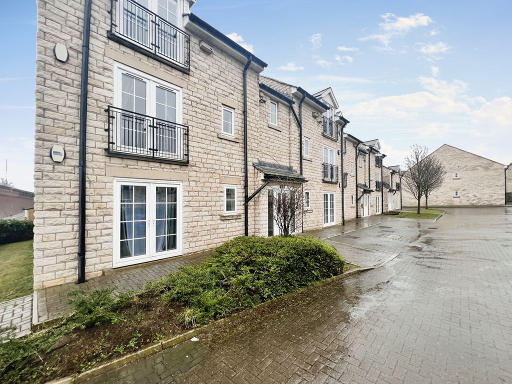2 bed flat for sale in Miners Mews, Pit Lane, Micklefield, Leeds LS25 Zoopla