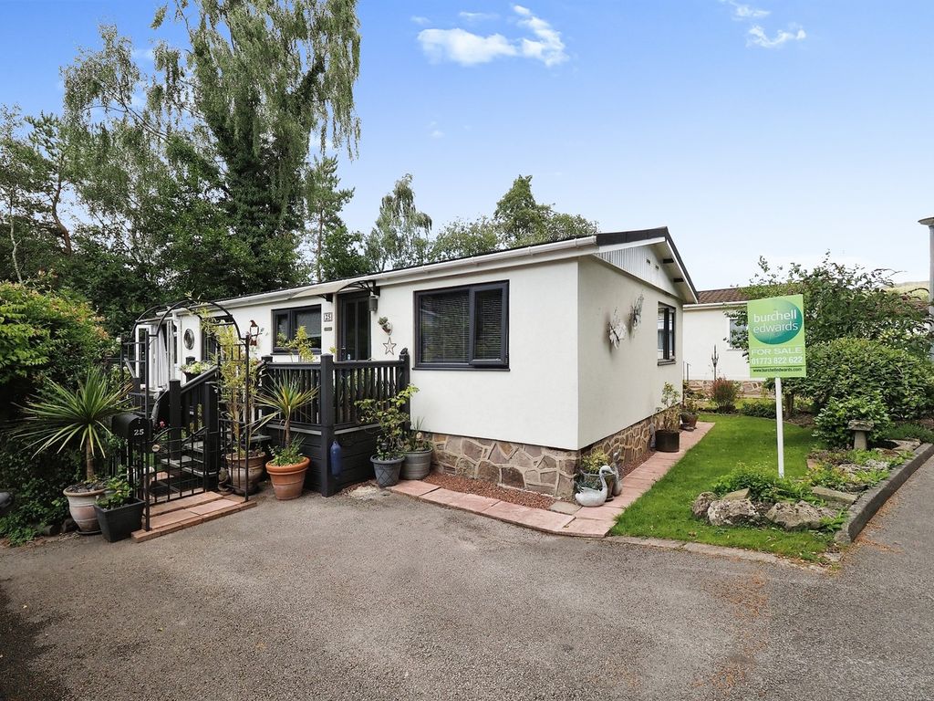 2 bed mobile/park home for sale in Cupola Park, Whatstandwell, Matlock