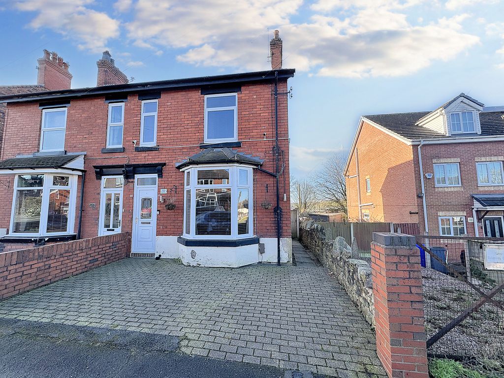 3 bed semidetached house for sale in Whitfield Road, Ball Green, Stoke