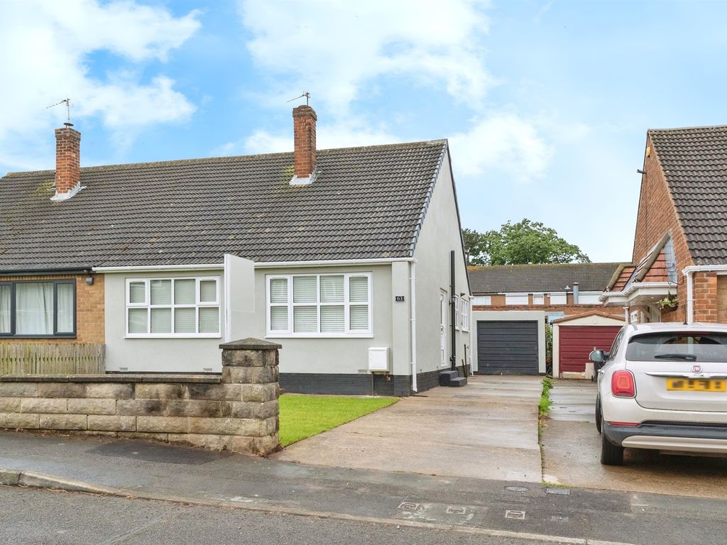 2 bed semidetached bungalow for sale in Norfolk Crescent, Ormesby