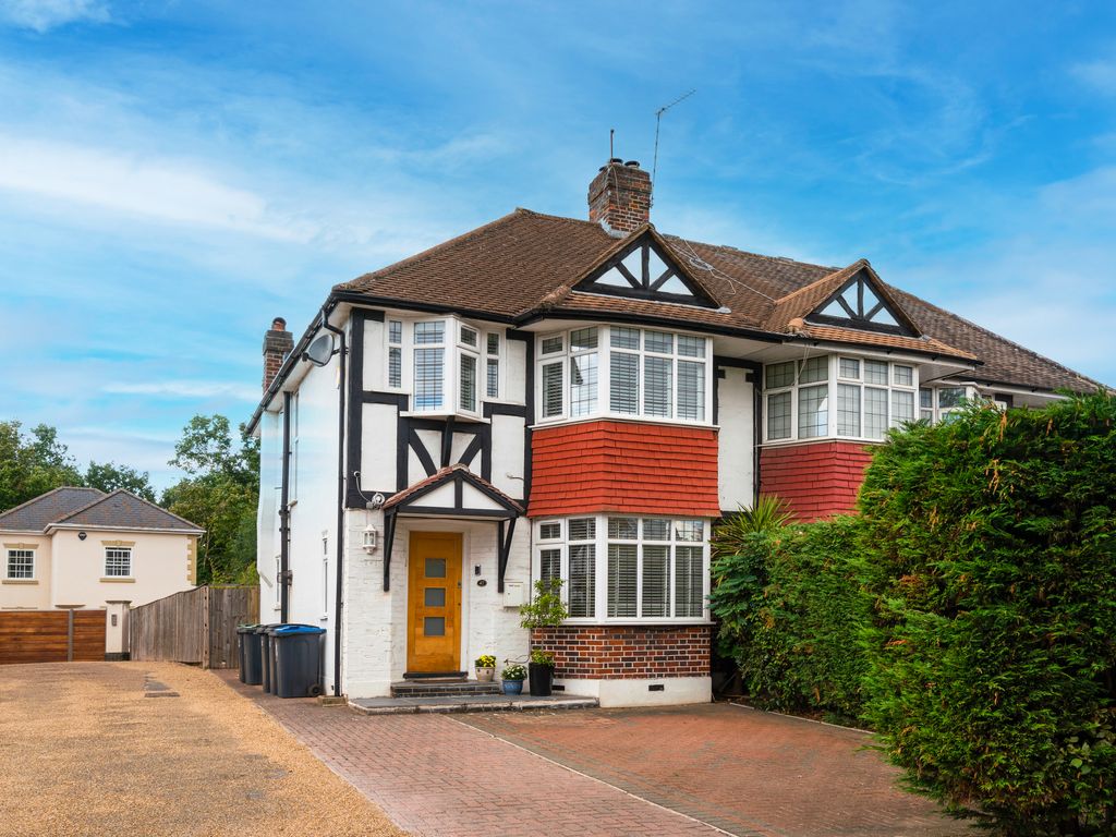 3 bed semidetached house for sale in Beverley Way, Raynes Park, London SW20 Zoopla