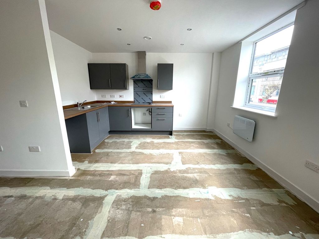 Studio to rent in Tower Street, Taunton TA1 Zoopla