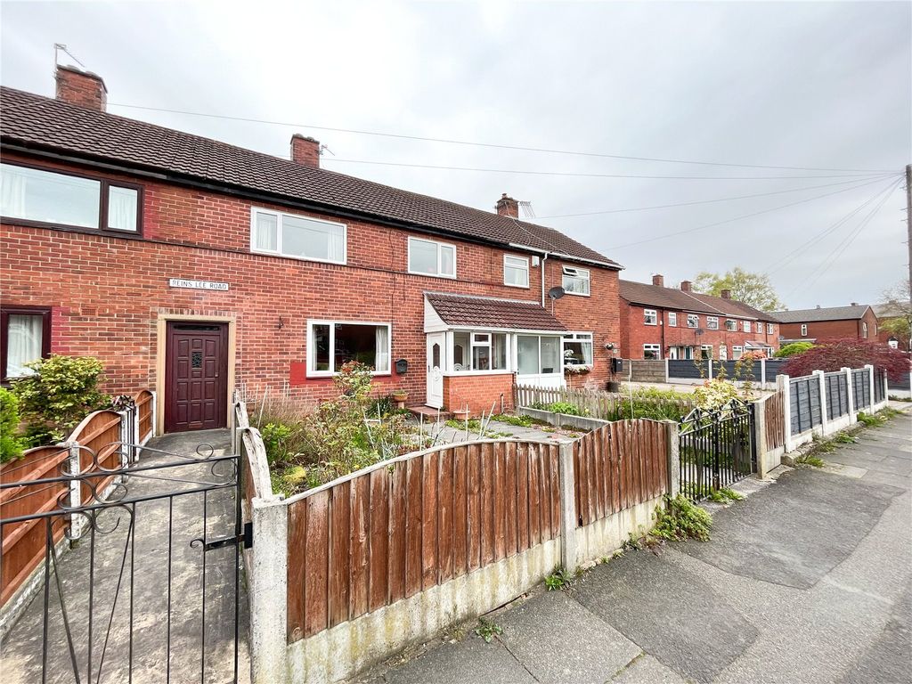 3 bed town house for sale in Reins Lee Road, AshtonUnderLyne, Greater