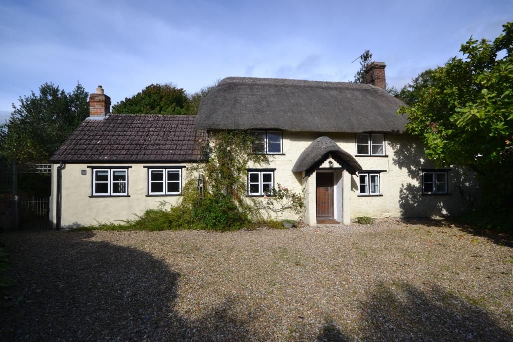 3 bed semidetached house to rent in Chapel Lane, Pen Selwood