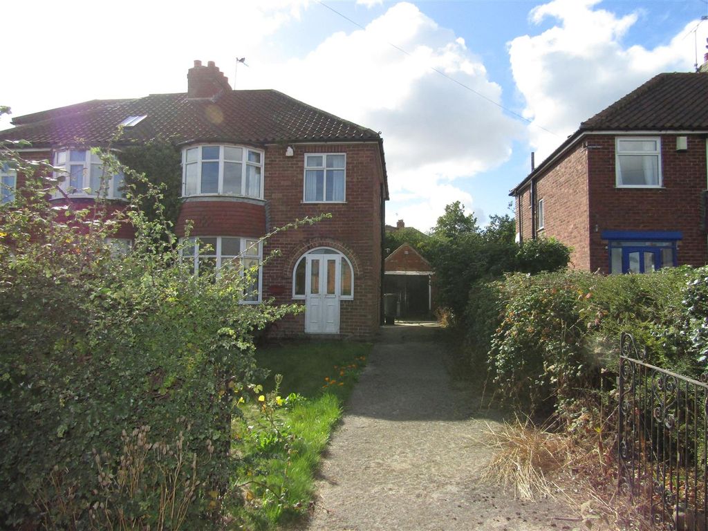 3 bed semidetached house for sale in New Lane, Green Hammerton, York