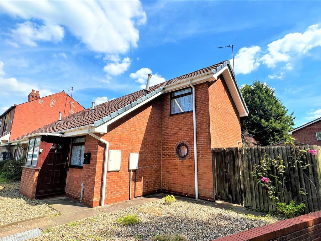 2 bed end terrace house for sale in Raddlebarn Road, Selly Oak, Birmingham B29 Zoopla