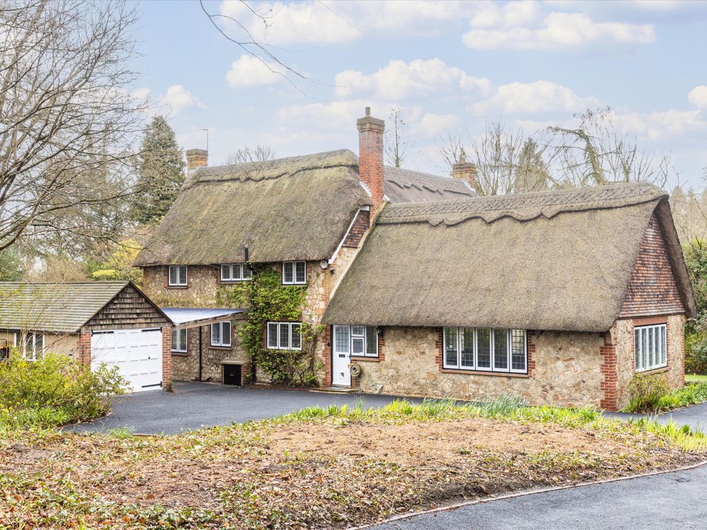 4 bed detached house for sale in Ismays Road, Ightham, Sevenoaks TN15