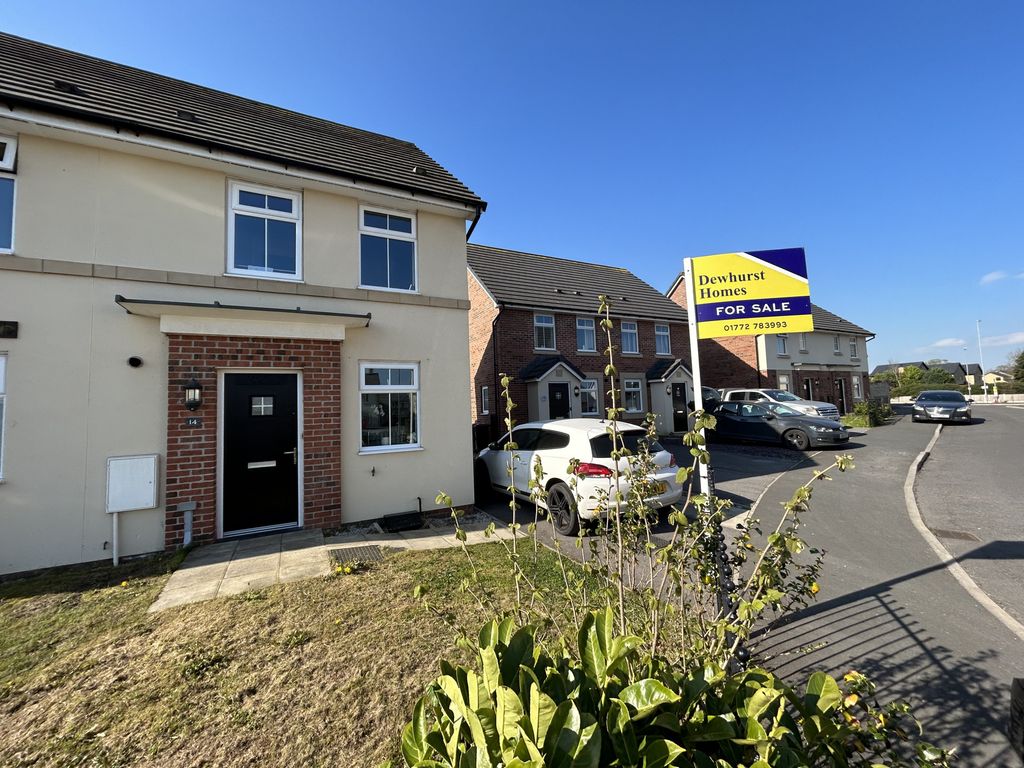 2 bed semidetached house for sale in Teasel Grove, Longridge PR3 Zoopla