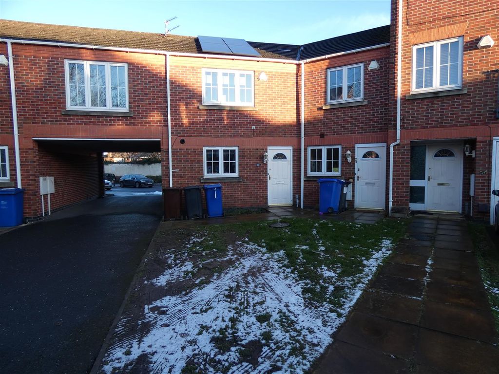 2 bed terraced house to rent in Grants Yard, BurtonOnTrent DE14 Zoopla