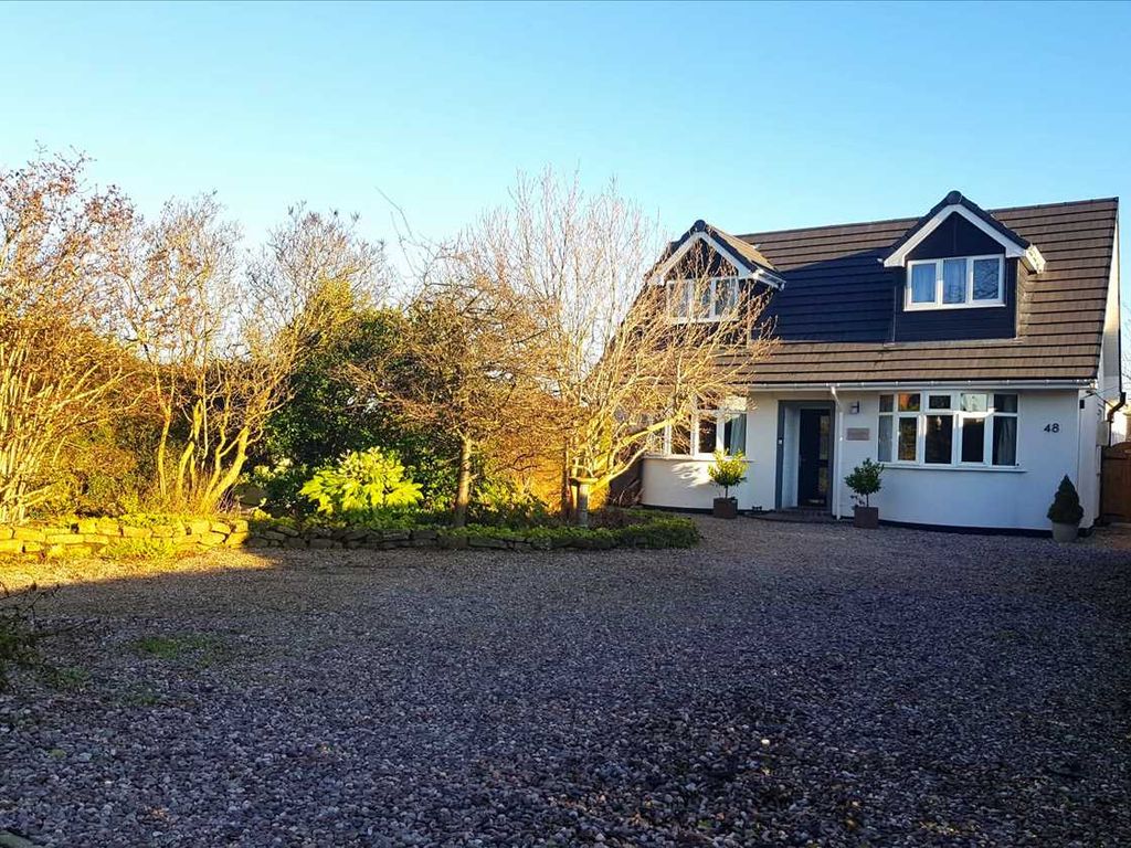 5 bed detached house for sale in Tollerton Lane, Tollerton, Nottingham