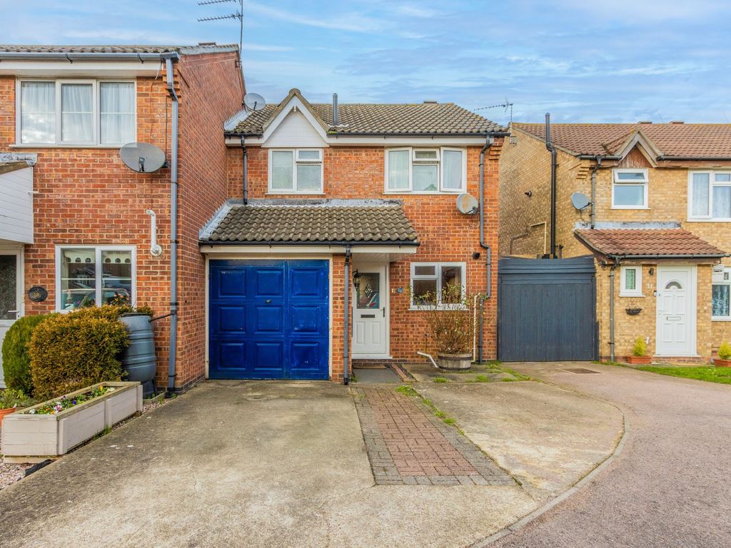 3 bed end terrace house for sale in Teesdale, Carlton Colville NR33, £