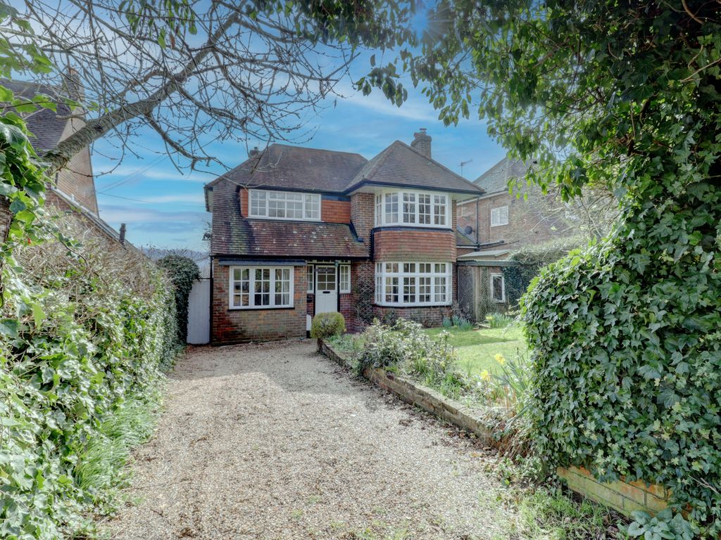4 bed detached house for sale in Coombe Lane, Hughenden Valley, High