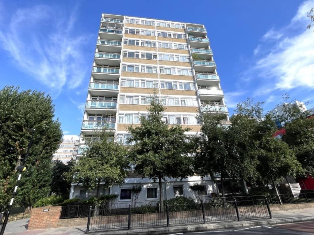 1 bed flat for sale in Cordelia Street, London E14, £160,000 Zoopla
