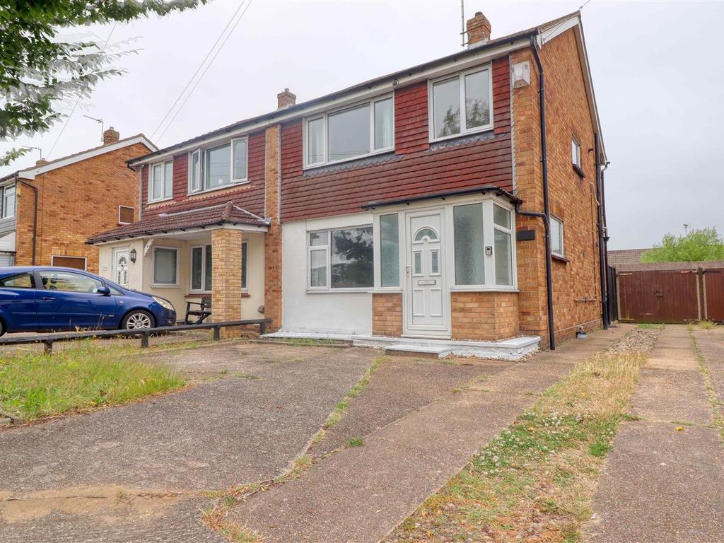 3 bed semidetached house for sale in Thorpe Road, ClactonOnSea CO15