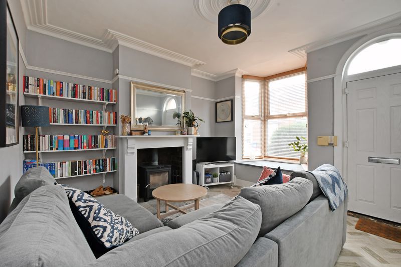 3 bed terraced house for sale in South View Road, Nether Edge