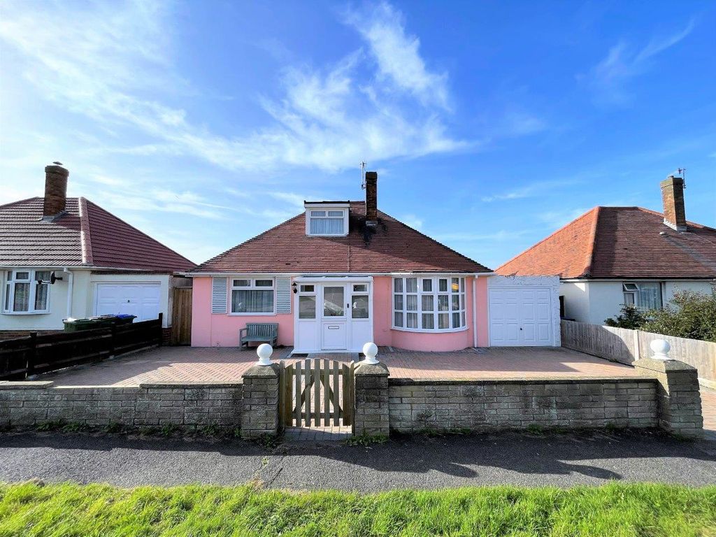 Cissbury Avenue, Saltdean BN10  