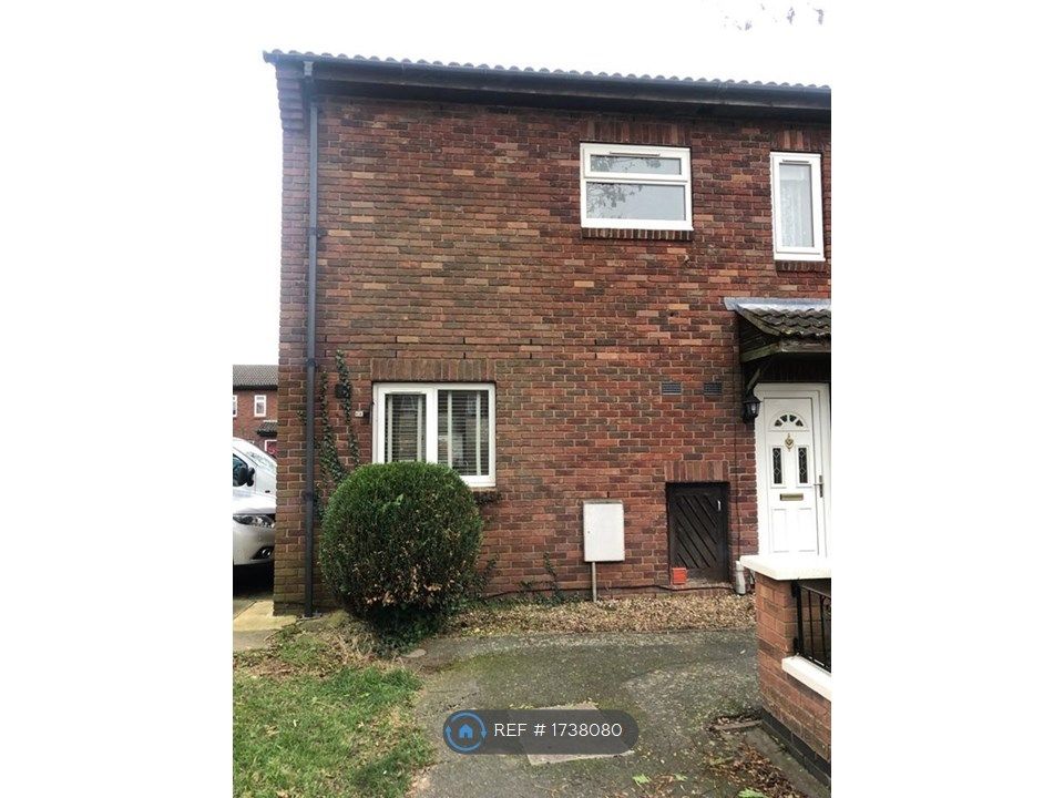 3 bed end terrace house to rent in Steyning Close, Corby NN18, £975 pcm Zoopla