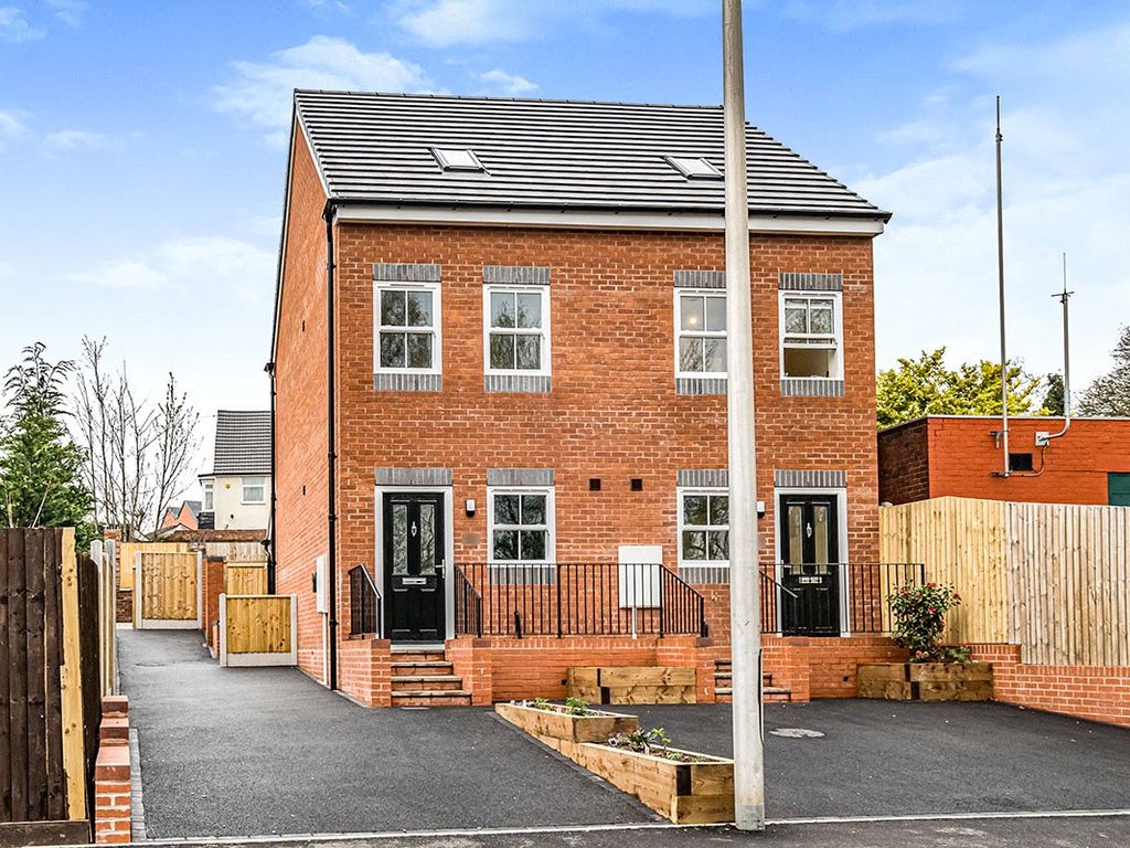 New home, 3 bed semidetached house for sale in Chester Road, Cradley