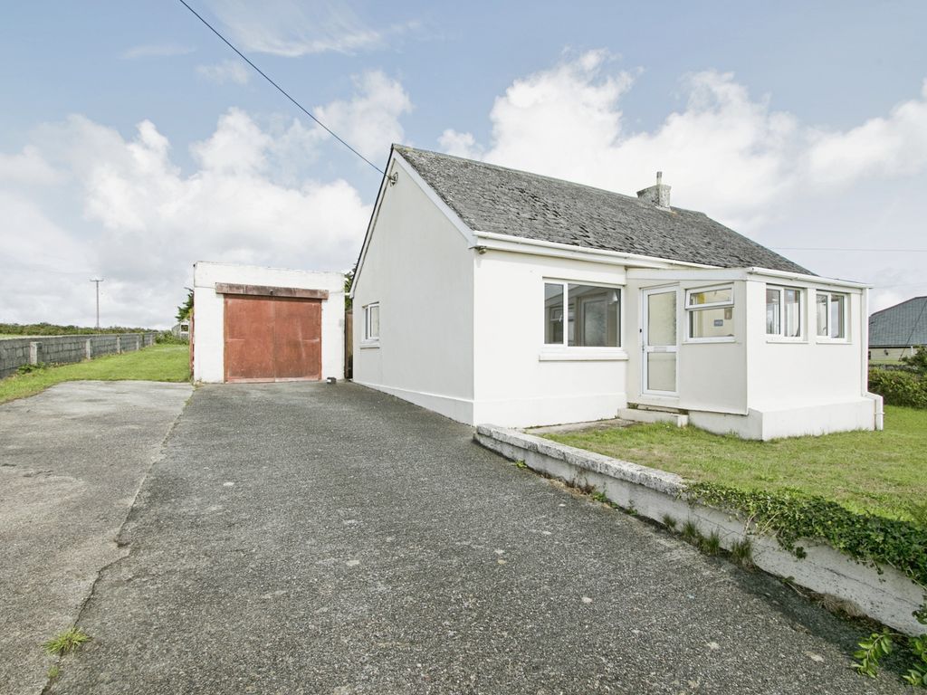 2 bed bungalow for sale in Longdowns, Penryn, Cornwall TR10, £400,000