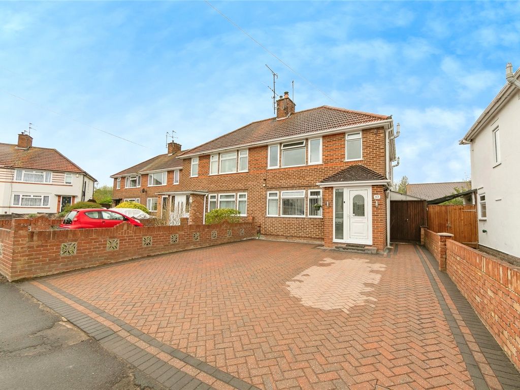 3 bed semidetached house for sale in Greenfields Road, Reading RG2, £425,000 Zoopla