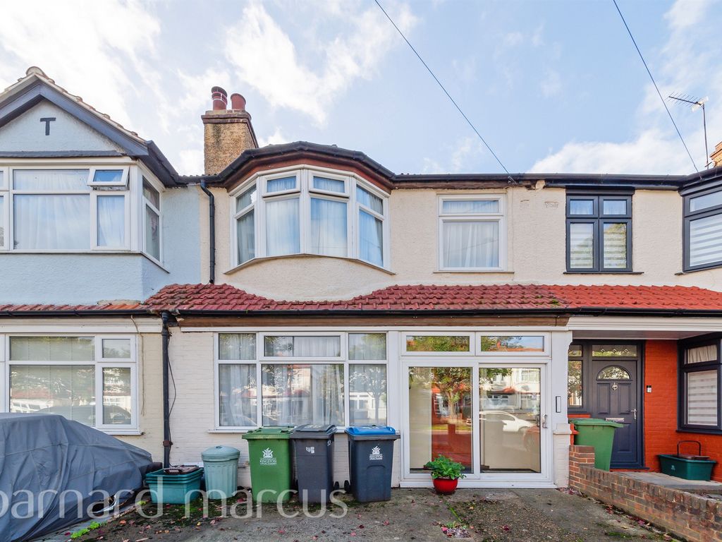 3 bed terraced house for sale in Ladywood Road, Tolworth, Surbiton KT6