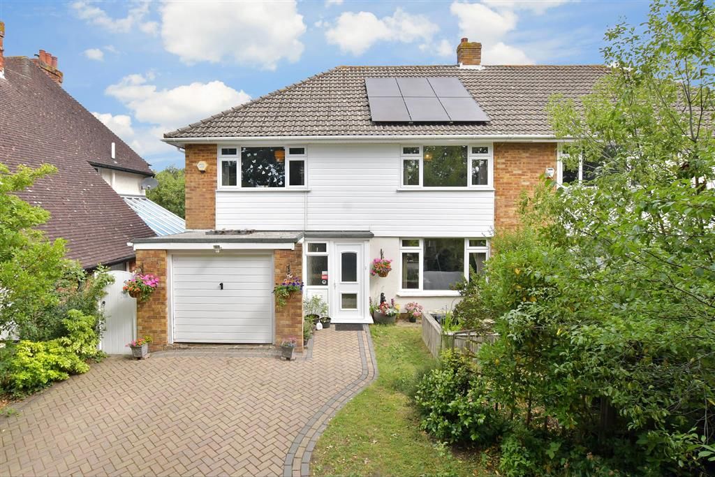 4 bed semidetached house for sale in Southleigh Road, Emsworth