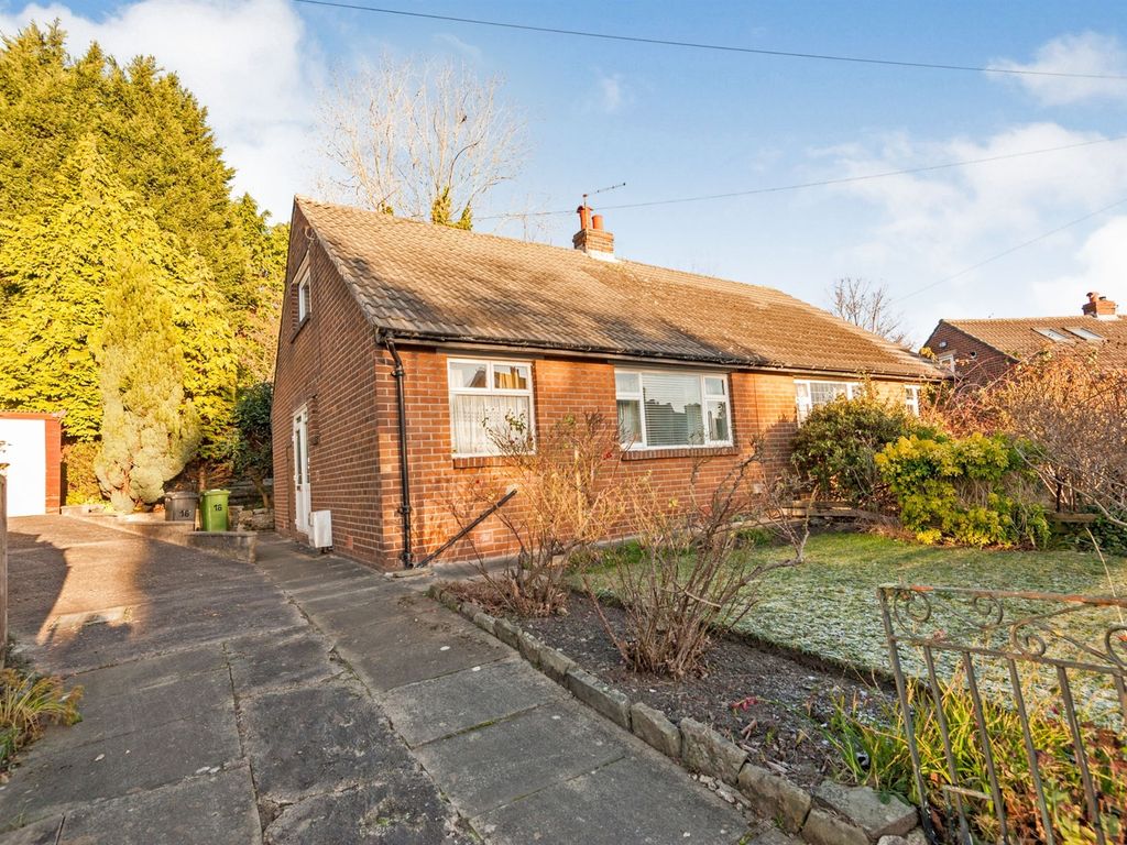 1 bed semidetached bungalow for sale in Skipton Avenue, Fartown