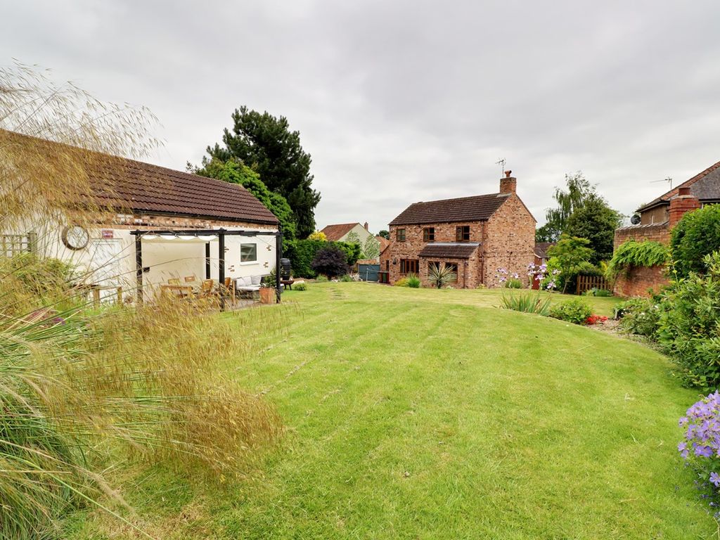 5 bed detached house for sale in High Street, Haxey DN9 Zoopla