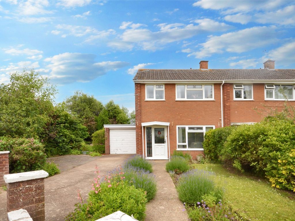 3 bed end terrace house for sale in Hatherleigh Road, St Thomas, Exeter