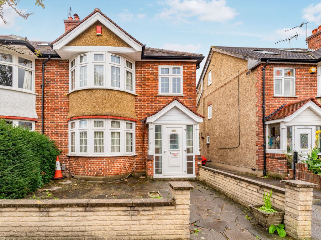 3 bed end terrace house for sale in Burnham Way, Northfields, London