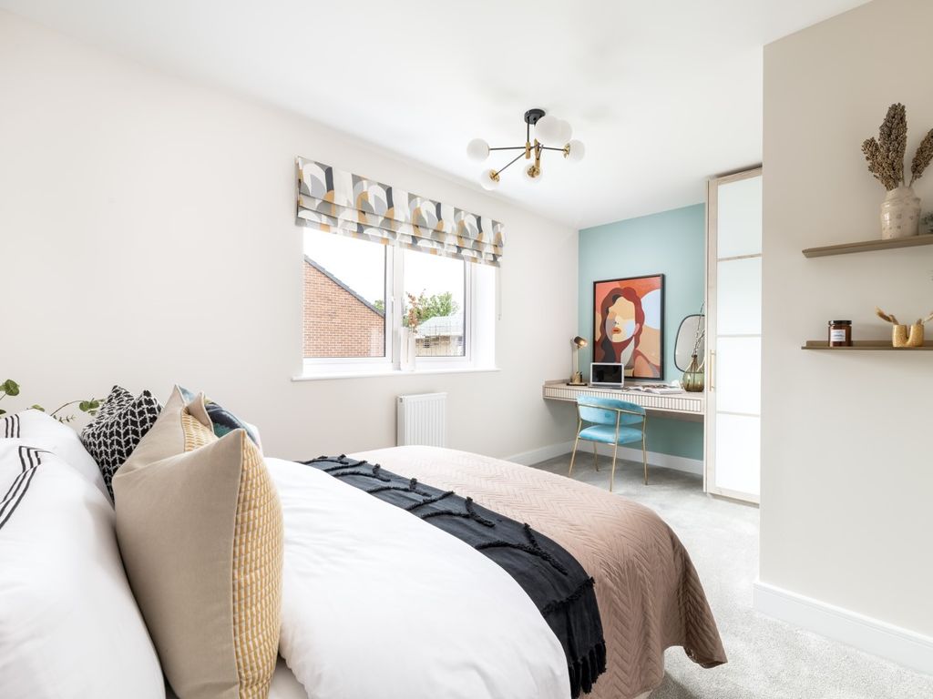 New home, 2 bed end terrace house for sale in Coopers Hill, Bracknell