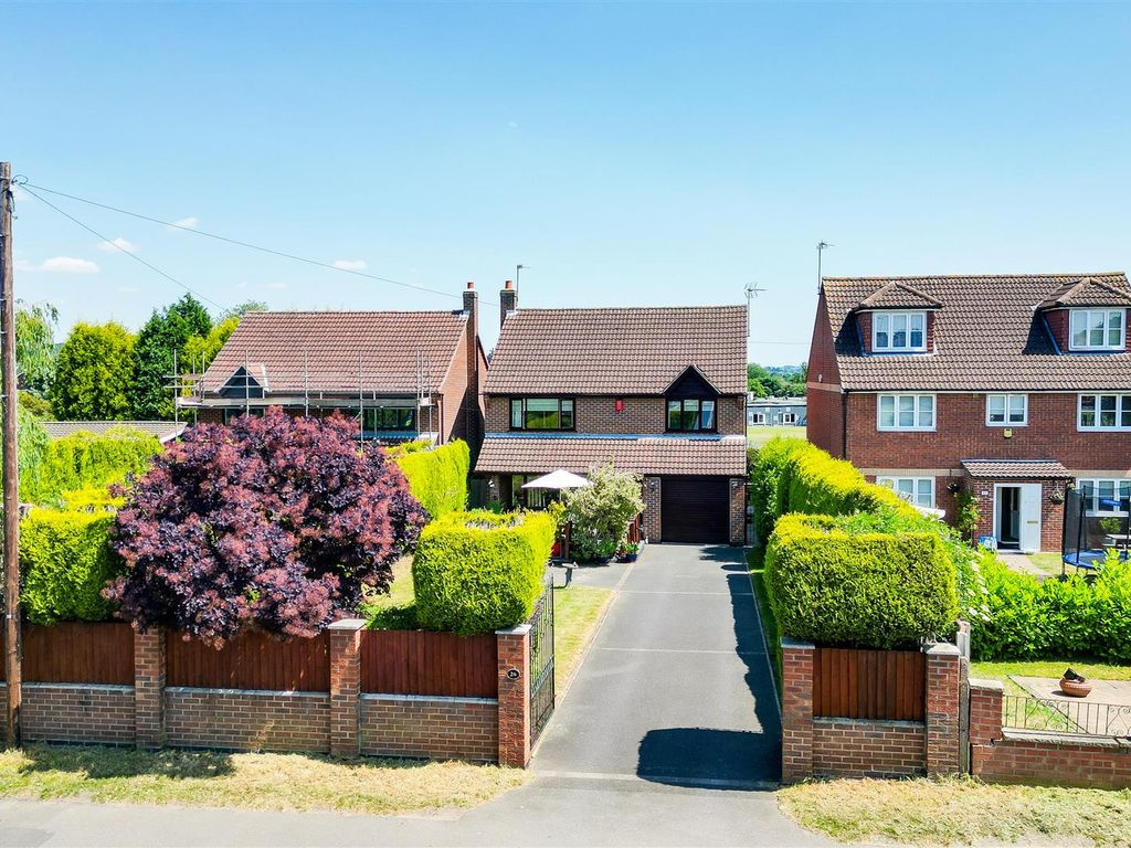 4 bed detached house for sale in Flatts Lane, Calverton, Nottinghamshire NG14, £355,000 Zoopla