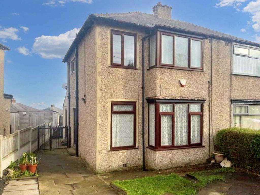 3 bed terraced house for sale in Willow Drive, Bradford BD6 Zoopla