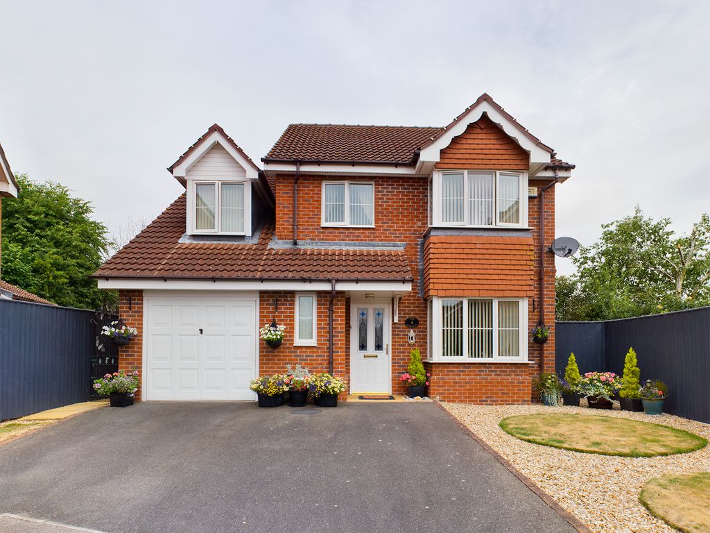 4 bed detached house for sale in Parker Close, Laceby, Grimsby DN37