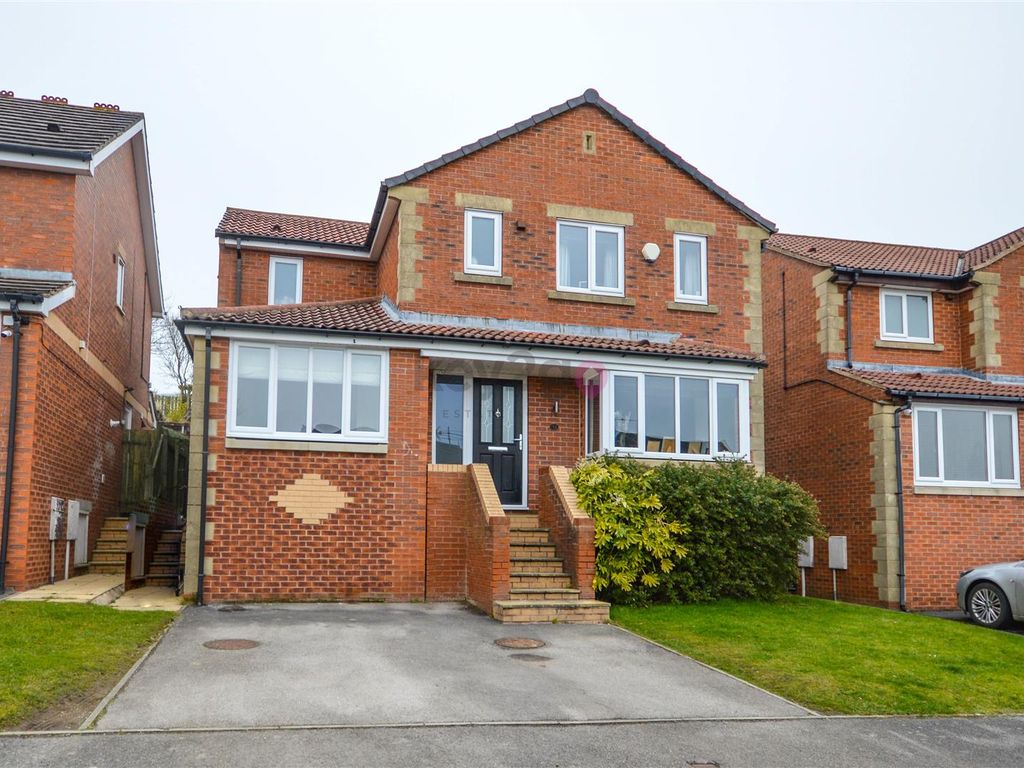 4 bed detached house for sale in Moor Farm Avenue, Mosborough
