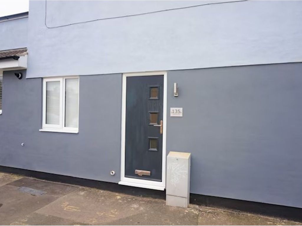 1 bed flat to rent in Graham Street, Swindon SN1, £775 pcm Zoopla