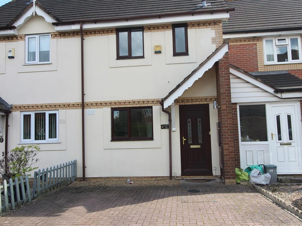 2 bed terraced house to rent in Sunningdale Drive, Warmley, Bristol