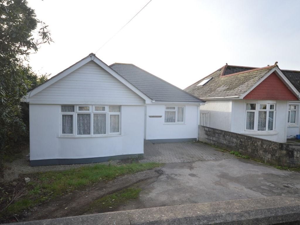 Detached bungalow to rent in South Downs, Redruth TR15, £1,100 pcm Zoopla
