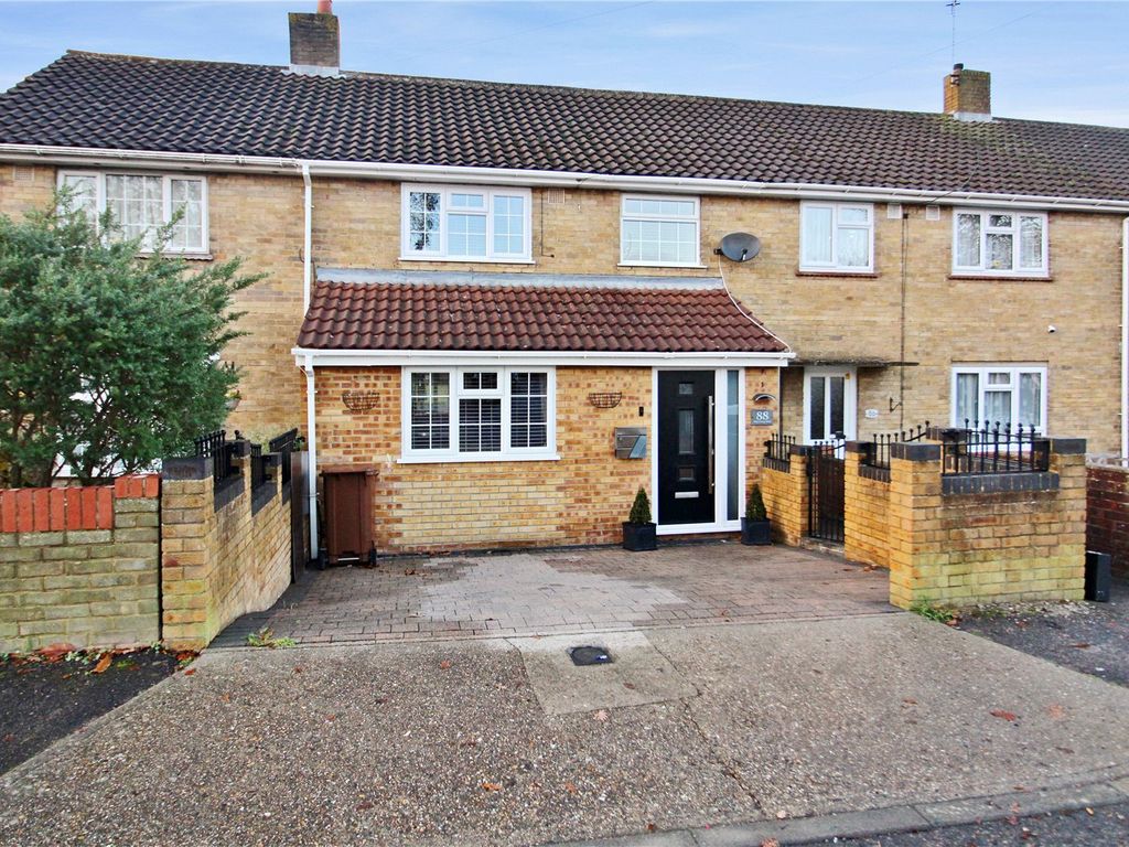 3 bed terraced house for sale in King Road, Walderslade, Kent