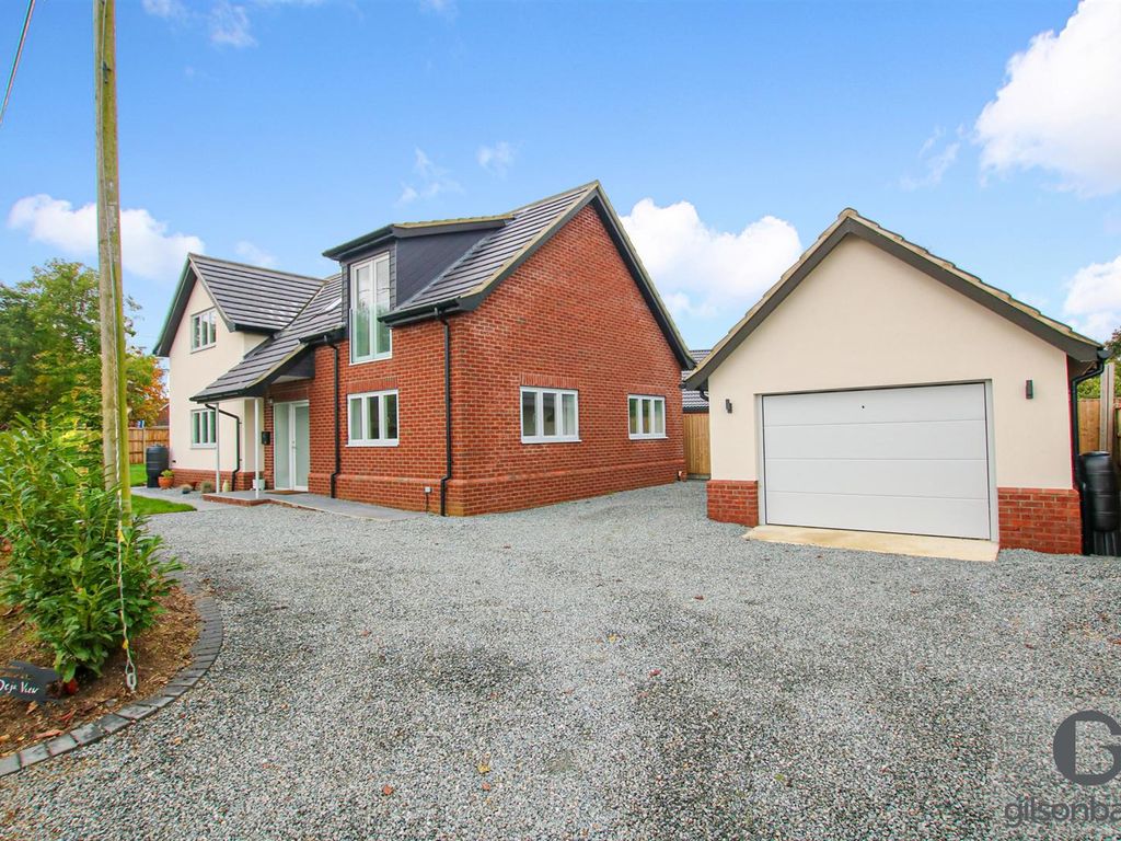 4 bed detached house for sale in Field Lane, Hempnall, Norwich NR15, £