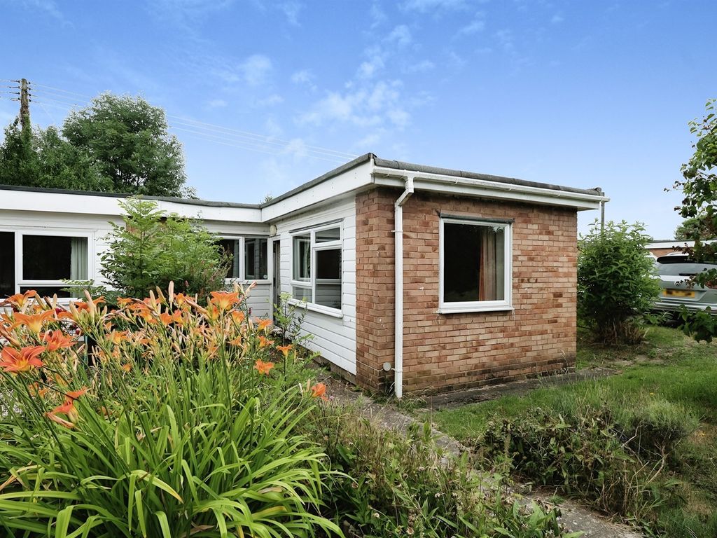2 bed detached bungalow for sale in Ash Close, Marden, Hereford HR1