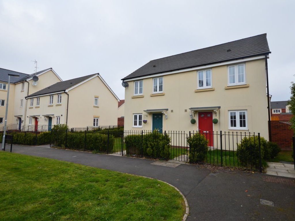 2 bed property to rent in Powell Place, Swindon SN2 Zoopla