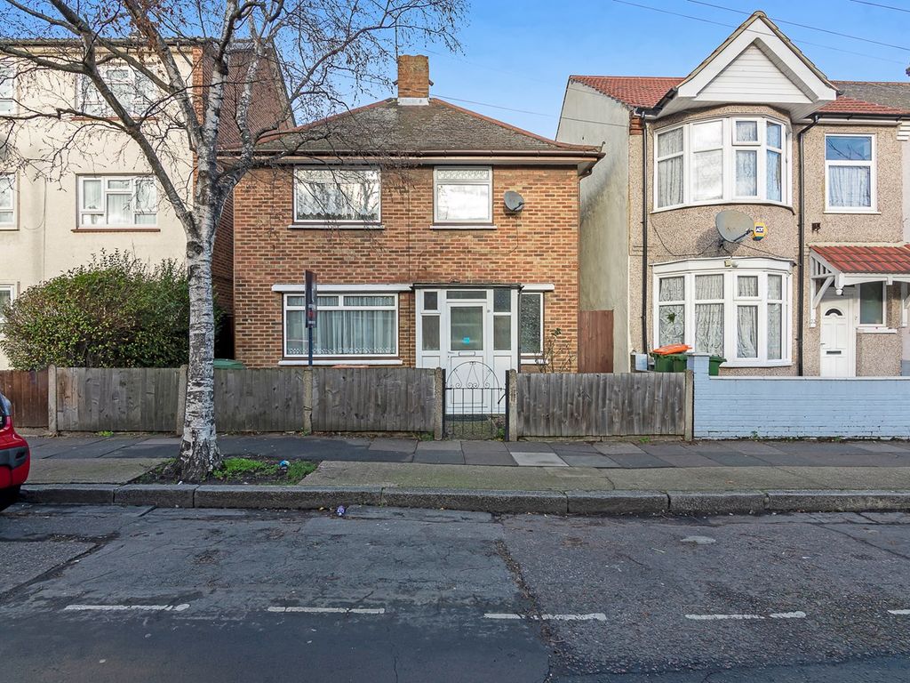 2 bed detached house for sale in Langdon Road, East Ham, London E6 Zoopla